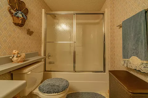 1976 Capitol Ave, Bismarck, ND 58501 photo 31