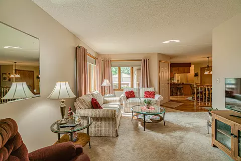 1976 Capitol Ave, Bismarck, ND 58501 photo 15