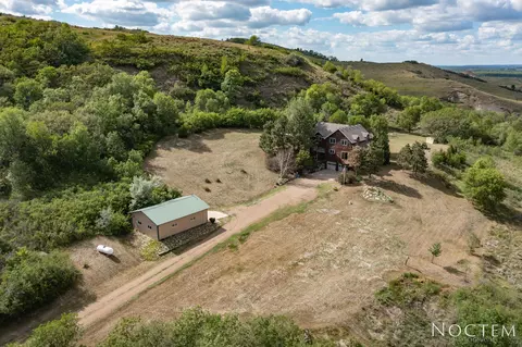 5425 Co Rd 80, Mandan, ND 58554 photo 4