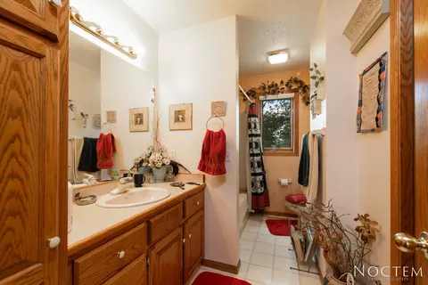 5425 Co Rd 80, Mandan, ND 58554 photo 13