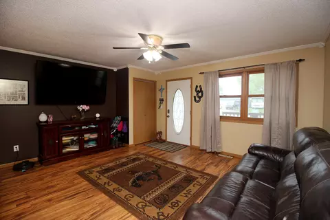 36 Santee Rd, Lincoln, ND 58504 photo 7
