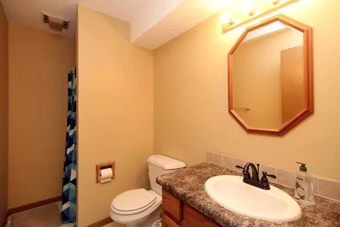 36 Santee Rd, Lincoln, ND 58504 photo 12