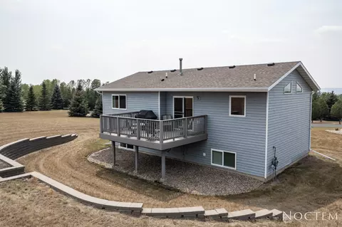 7601 Keystone Dr NW, Bismarck, ND 58503 photo 28