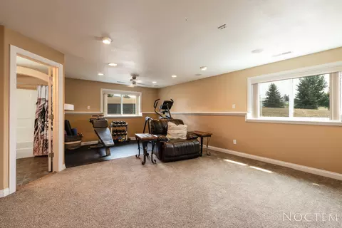 7601 Keystone Dr NW, Bismarck, ND 58503 photo 16