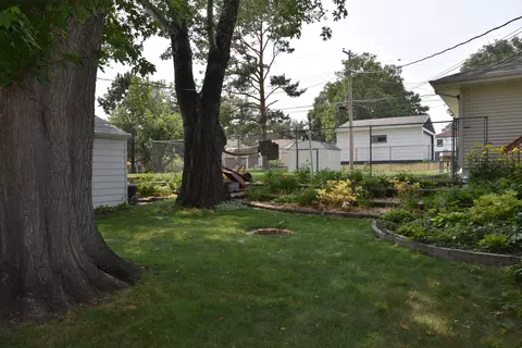 716 18th St, Bismarck, ND 58501 photo 36