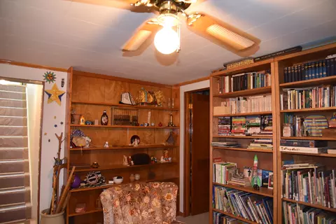 716 18th St, Bismarck, ND 58501 photo 35