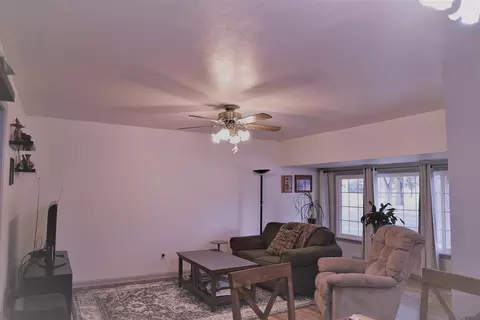 716 18th St, Bismarck, ND 58501 photo 24