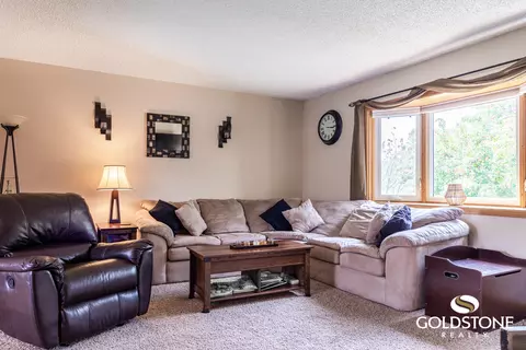 814 3rd Ave NE, Mandan, ND 58554 photo 7