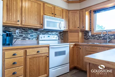 814 3rd Ave NE, Mandan, ND 58554 photo 16