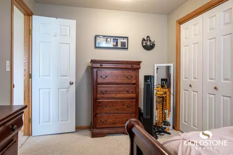 814 3rd Ave NE, Mandan, ND 58554 photo 37