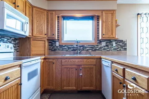 814 3rd Ave NE, Mandan, ND 58554 photo 17