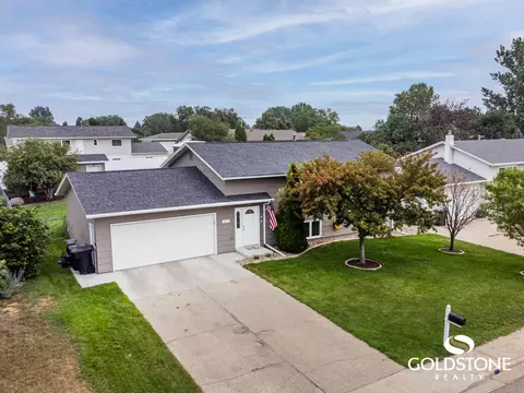 814 3rd Ave NE, Mandan, ND 58554 photo 5