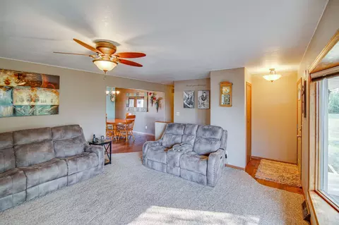 13301 52nd St NE, Baldwin, ND 58521 photo 9