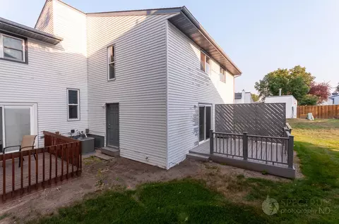 2847 Warwick Loop, Bismarck, ND 58504 photo 26