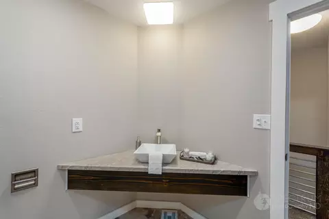 2847 Warwick Loop, Bismarck, ND 58504 photo 16
