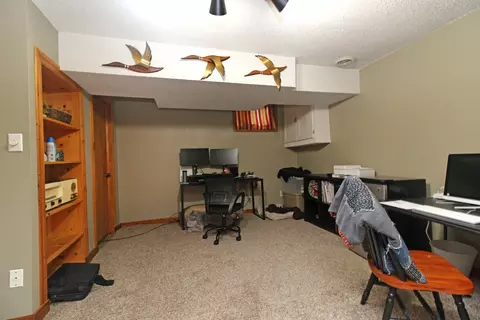 1616 E Avenue D, Bismarck, ND 58501 photo 16