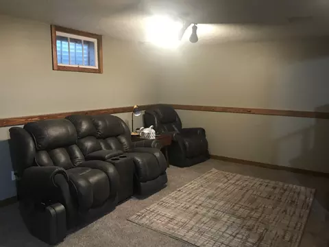 1616 E Avenue D, Bismarck, ND 58501 photo 14