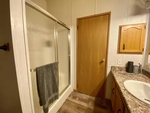 1849 N Valley Loop, Bismarck, ND 58503 photo 5