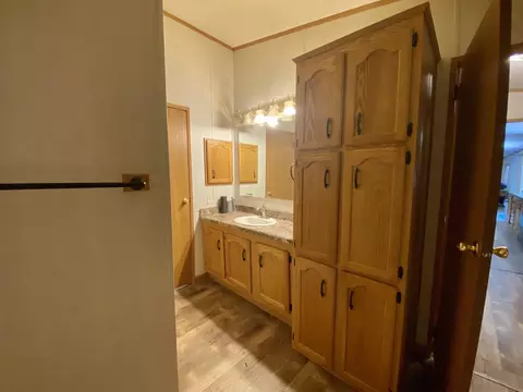 1849 N Valley Loop, Bismarck, ND 58503 photo 6