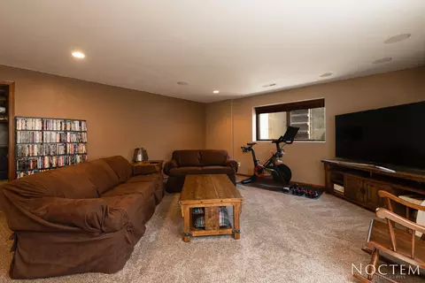 5019 Boulder Ridge Rd, Bismarck, ND 58503 photo 18
