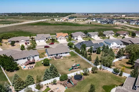 5019 Boulder Ridge Rd, Bismarck, ND 58503 photo 28