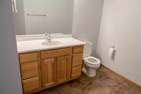 638 Calgary Ave E, Bismarck, ND 58503 photo 35