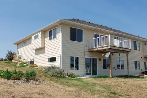 638 Calgary Ave E, Bismarck, ND 58503 photo 43