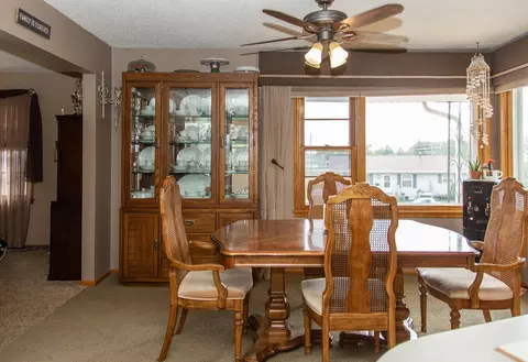 601 27th St N, Bismarck, ND 58501 photo 9