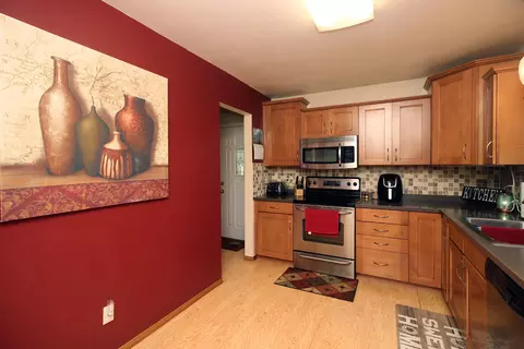 2503 E Avenue D, Bismarck, ND 58501 photo 12