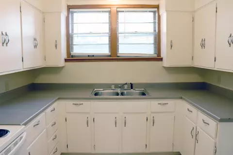 1810 B Ave E, Bismarck, ND 58501 photo 13