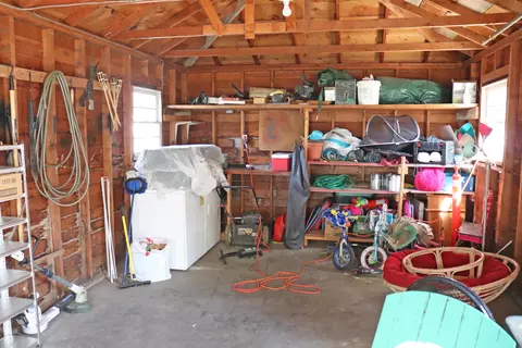 1810 B Ave E, Bismarck, ND 58501 photo 22