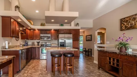 2312 Marina Rd SE, Mandan, ND 58554 photo 1