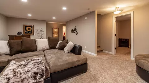 2312 Marina Rd SE, Mandan, ND 58554 photo 3