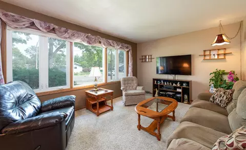 413 Interstate Ave, Bismarck, ND 58503 photo 3