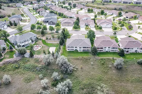 1910 Mesquite Loop, Bismarck, ND 58503 photo 5