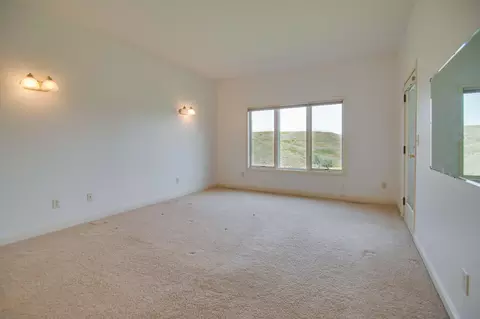 1910 Mesquite Loop, Bismarck, ND 58503 photo 25