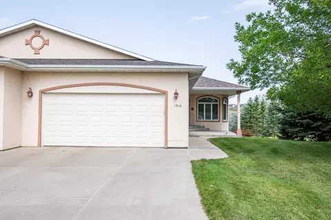 1910 Mesquite Loop, Bismarck, ND 58503 photo 55