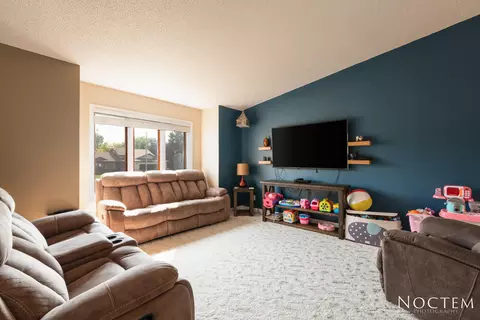 3126 Hampton St, Bismarck, ND 58504 photo 13