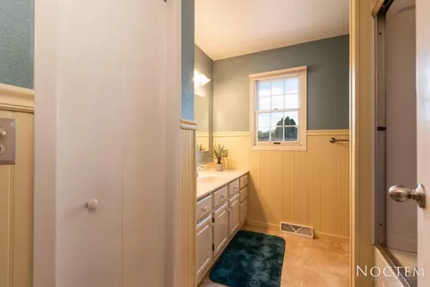 1644 Cologne Dr, Bismarck, ND 58504 photo 17