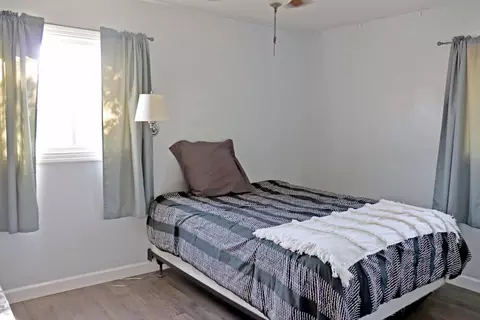 1205 6th St NW, Mandan, ND 58554 photo 9