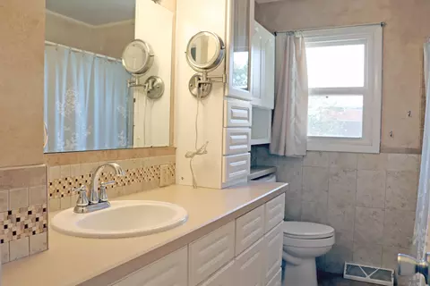 1205 6th St NW, Mandan, ND 58554 photo 29