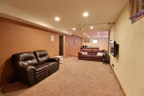 2413 C Ave E, Bismarck, ND 58501 photo 23