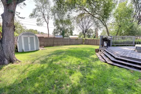 2413 C Ave E, Bismarck, ND 58501 photo 27