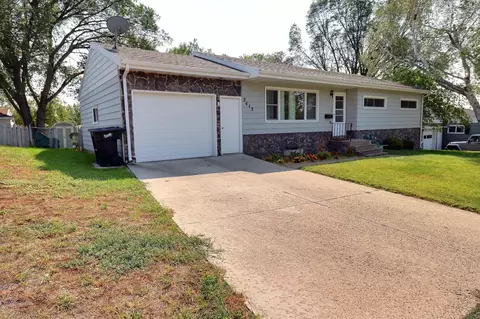 2413 C Ave E, Bismarck, ND 58501 photo 9