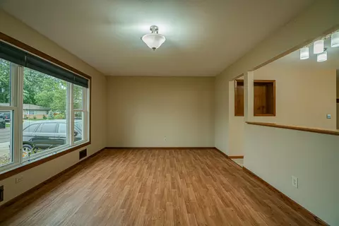 634 Garden Dr, Bismarck, ND 58504 photo 12