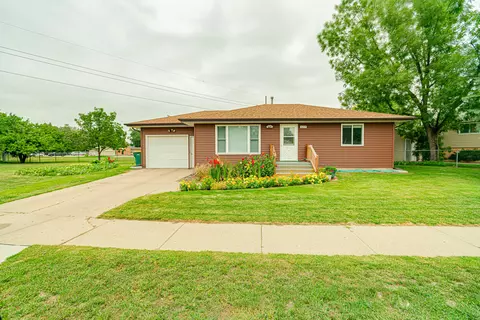 634 Garden Dr, Bismarck, ND 58504 photo 36