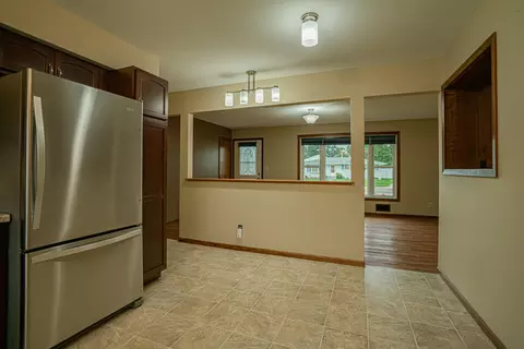 634 Garden Dr, Bismarck, ND 58504 photo 8
