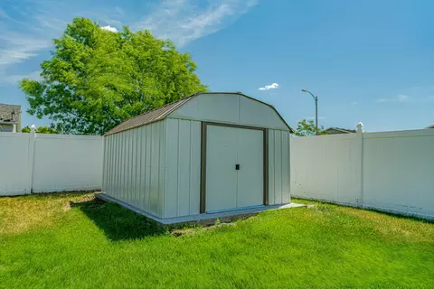2722 Plainview Dr SE, Mandan, ND 58554 photo 36