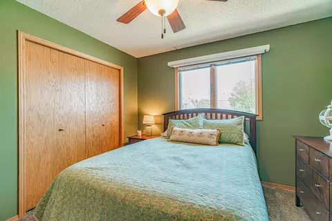 2722 Plainview Dr SE, Mandan, ND 58554 photo 18