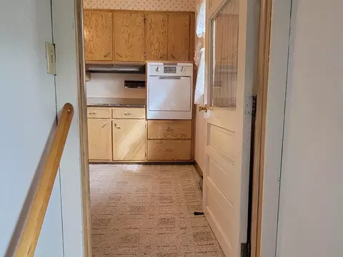 102 2nd Ave SE, Ashley, ND 58413 photo 7